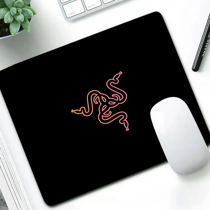 Razer luxo mouse pad anime gam - Gaming Console Portable Pc avaliação e preço